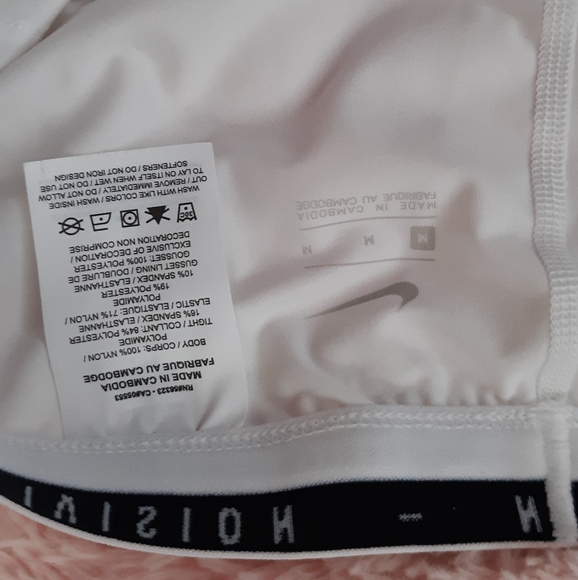 SOLD! Like new Nike running station athletic shorts! So cute and comfy - Picture 4 of 6